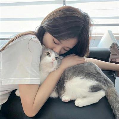 大鼻子小英雄